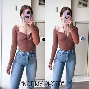 NWT Abercrombie seamless long sleeve cinched front bodysuit